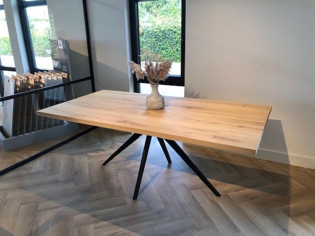 Eiken rechthoekige tafel Luuk