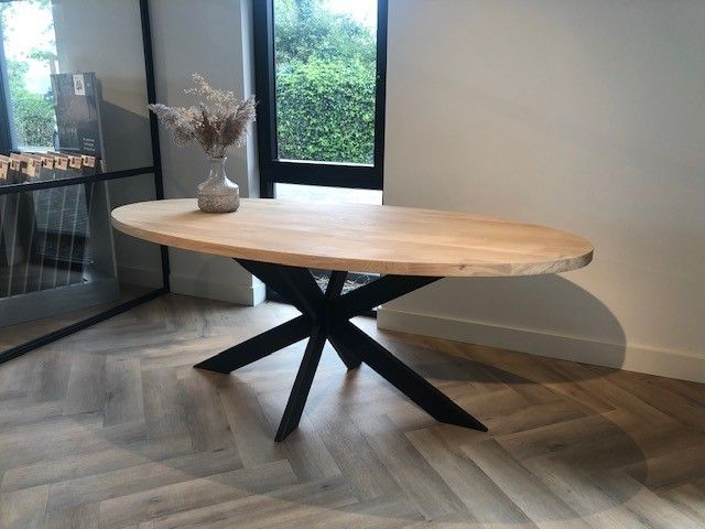 Eiken Ovale tafel matrix 10x3 cm