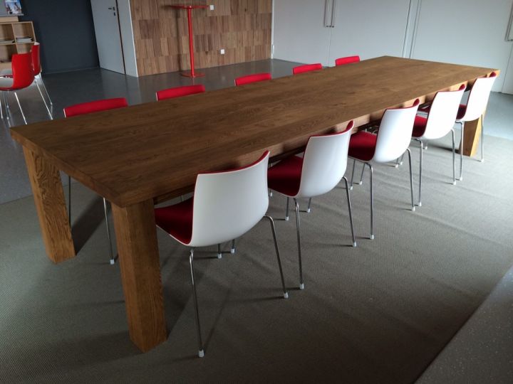 Eiken tafel 110 x 360 cm
